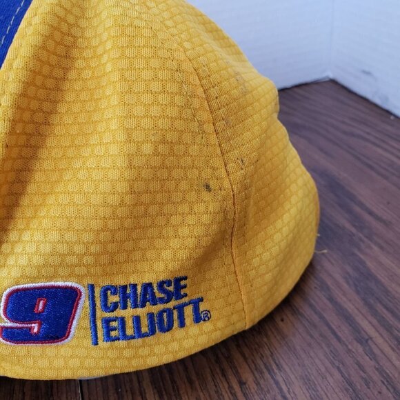 Chase Elliott NAPA Racing Hat Blue Yellow Limited Edition Signature # 9 - Picture 7 of 7